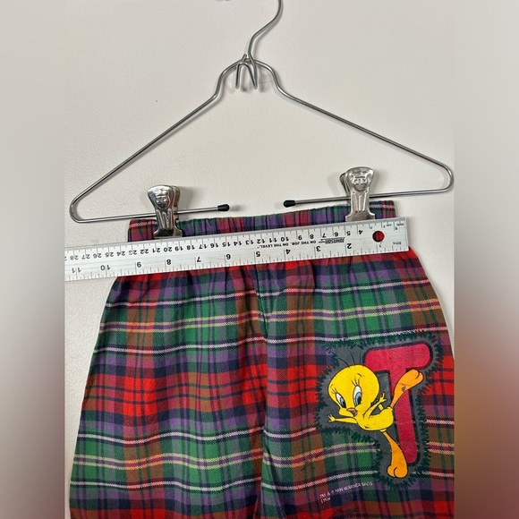 Vintage 1996 Warner Bros Tweety Shorts - Picture 4 of 7
